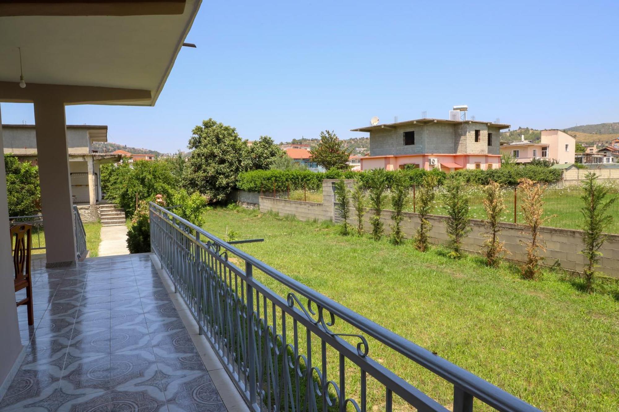 Villa Fjorentin Berat Zewnętrze zdjęcie